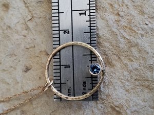 14k Yellow Gold Ceylon Blue Sapphire pendant, Circle pendant, 3.0 mm sapphire, C