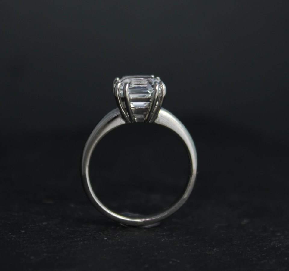 14k White Gold Asscher Cut White Topaz Ring, Diamond Alternative, Alternative En