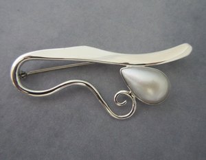 White pearl Brooch pin Sterling silver Signature Piece one-of-a-kind hand forged handmade