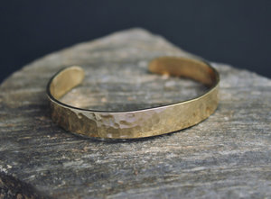 Hammered Yellow Gold Cuff Bracelet, Handmade Yellow Gold Bracelet, Solid 14k Yellow Gold Cuff Bracelet, made to order