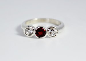 Bezel Set Three Stone Ring // Garnet White Topaz // Sterling Silver Three Stone Ring // Past Present Future Ring // Eco Friendly