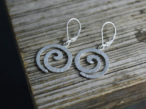 Sterling Silver Sprial Dangle Earrings, Hammered Spirals, Drop Earrings, Circle Spiral, Gaia Earrings, Leverbacks, Ready to Ship Earrings