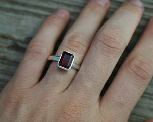 Garnet Ring, 9x7 Textured Bezel Set Garnet Ring, January Birthstone Ring, Garnet