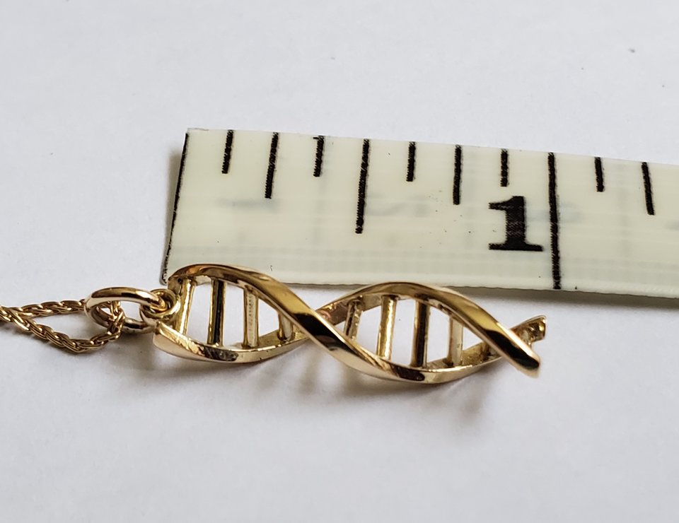 DNA GOLD NECKLACE PENDANT, 18K YELLOW GOLD DNA, GIFT FOR SCIENCE, ECO FRIENDLY,