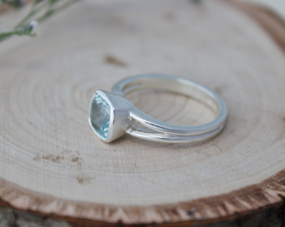 Cushion Cut Aquamarine Split Shank Ring, Sterling Silver Split Band, 7mm Cushion Cut Aquamarine, March Birthstone, Ready to Ship Size 6.75