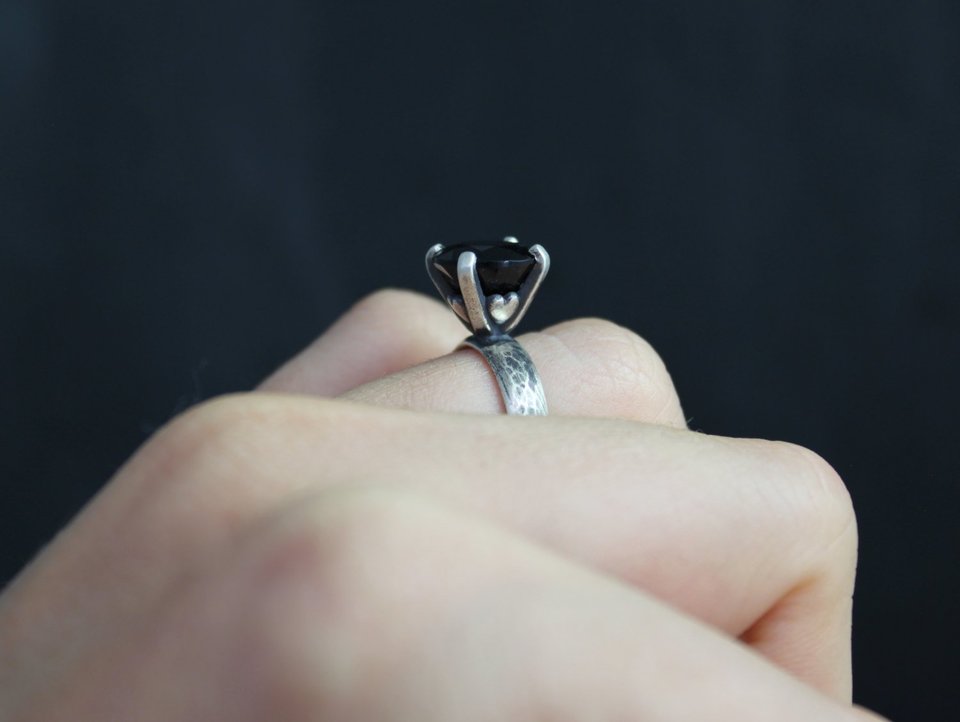 Silver Black Onyx 10mm Romance Ring, Heart Shape Prong Ring, Black stone, Oxidized Sterling Silver Ring, Black Onyx Solitaire, Ready to Ship