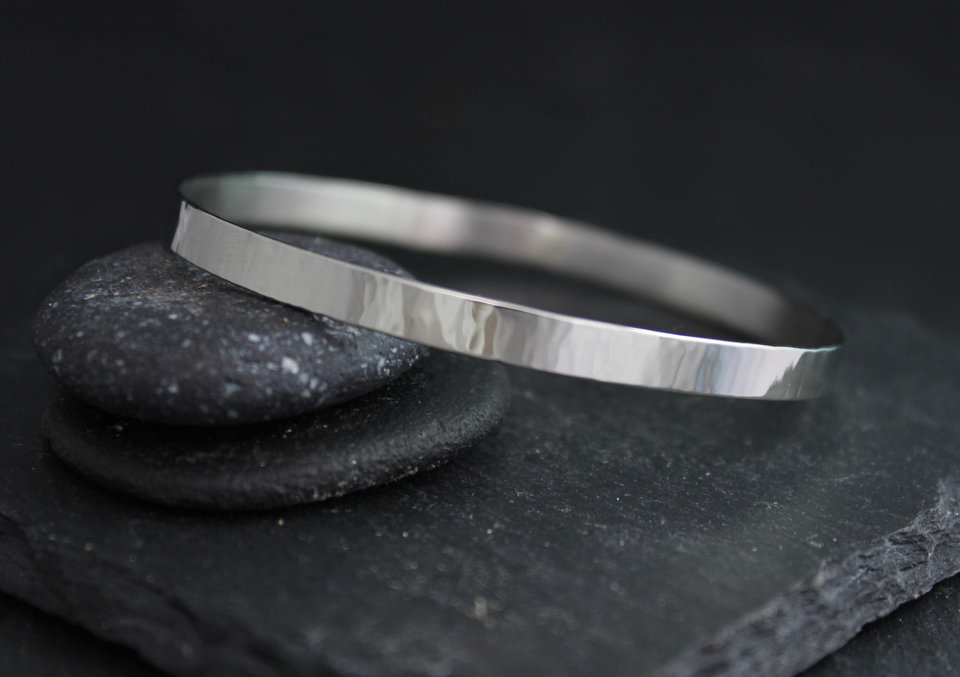 Hammered White Gold Bangle Bracelet, Solid 14k Gold Bracelet 3.5mm, Handmade Bangle, Hammered Bangle, Ready to Ship Bracelet