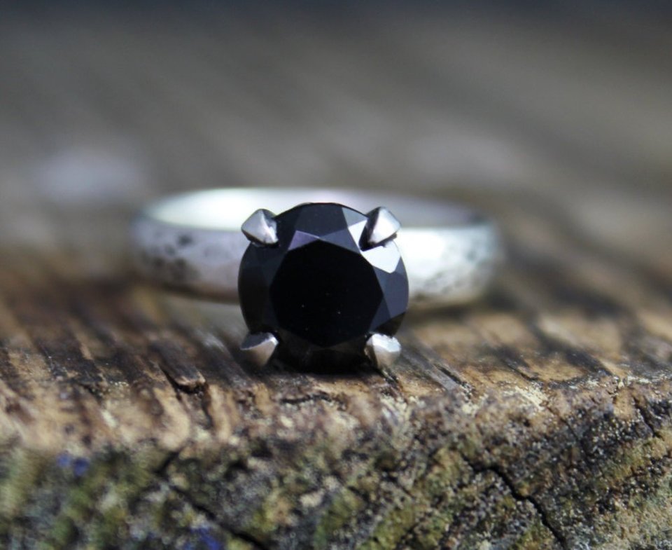 Black Spinel 8mm Romance Ring Heart Shape Prong Ring, Black claw Ring, Oxidized Sterling Silver Ring, Black Spinel Solitaire, Ready to Ship