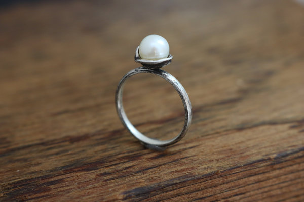 White Akoya Pearl Solitaire Ring, Sterling Silver Pearl Ring, Organic Free Form,