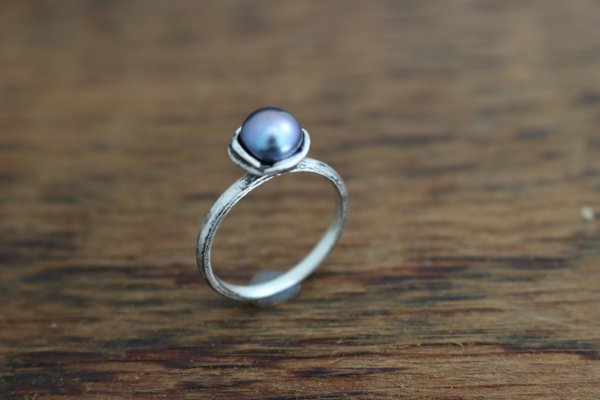 Gray Akoya Pearl Solitaire Ring, Sterling Silver Pearl Ring, Organic Free Form,