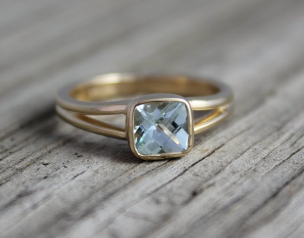 Aquamarine Solitaire Ring, Bezel Set Aquamarine, Split Shank Ring,  14k Yellow G