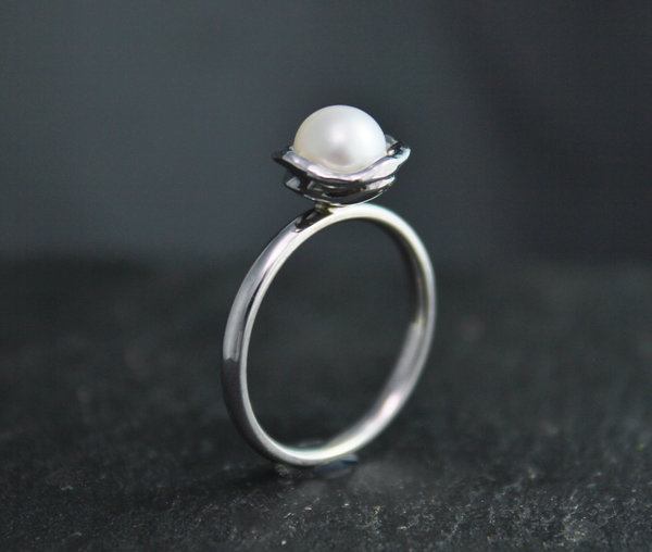 White Pearl Solitaire Ring, 14k White, Yellow, Rose gold, Pearl Ring, Organic Free Form, Cultured Akoya Pearl, Gold Ring Ready to Ship Sz 7