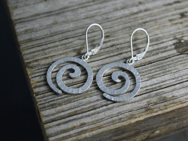 Sterling Silver Sprial Dangle Earrings, Hammered Spirals, Drop Earrings, Circle Spiral, Gaia Earrings, Leverbacks, Ready to Ship Earrings